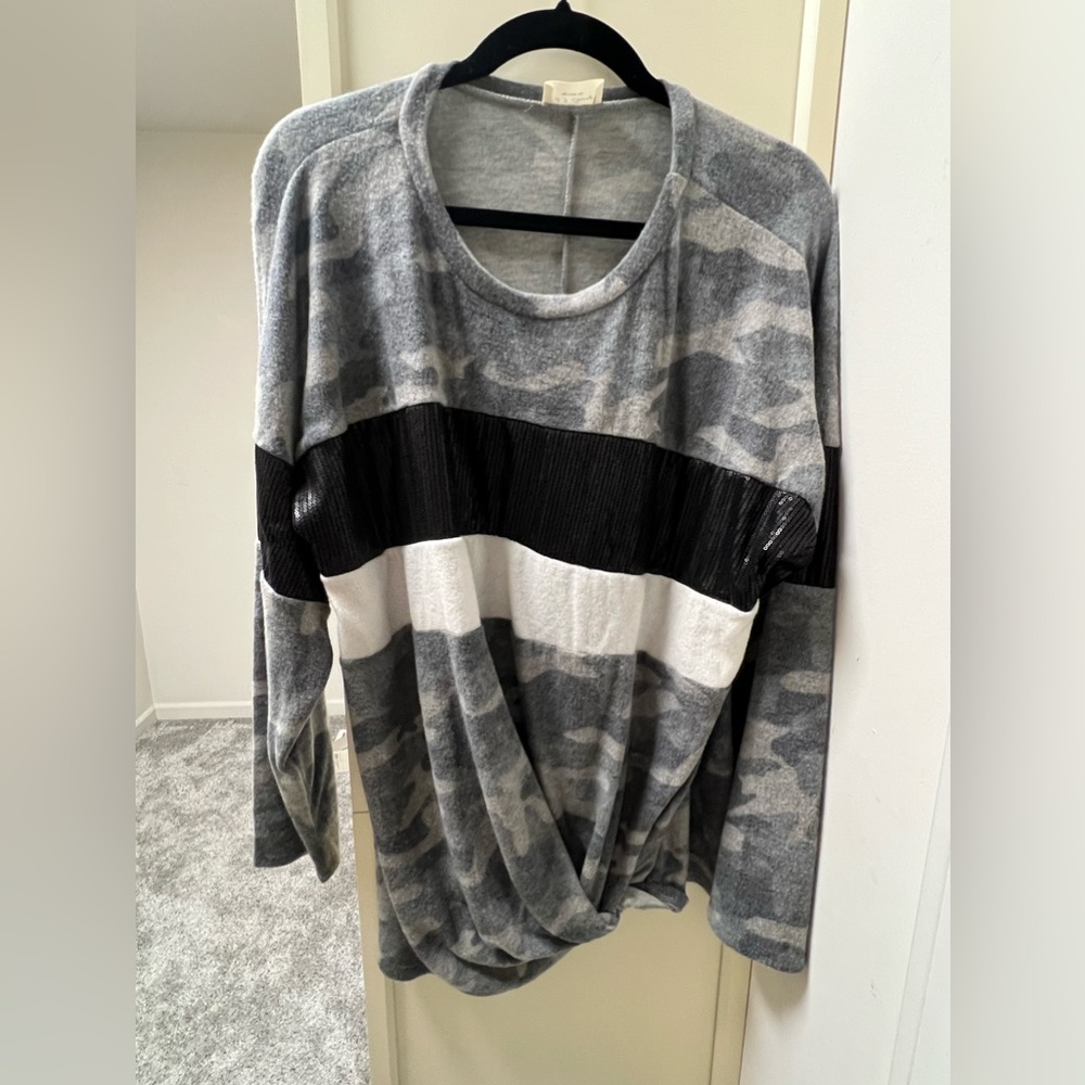 From Chic Soul boutique. Size 1X